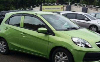 Travel Mobil Bandara Internasional Soekarno Hatta